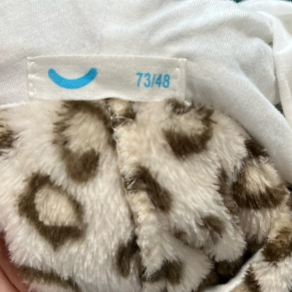 Plush baby cheetah Halloween or snowsuit costume size 6-12m